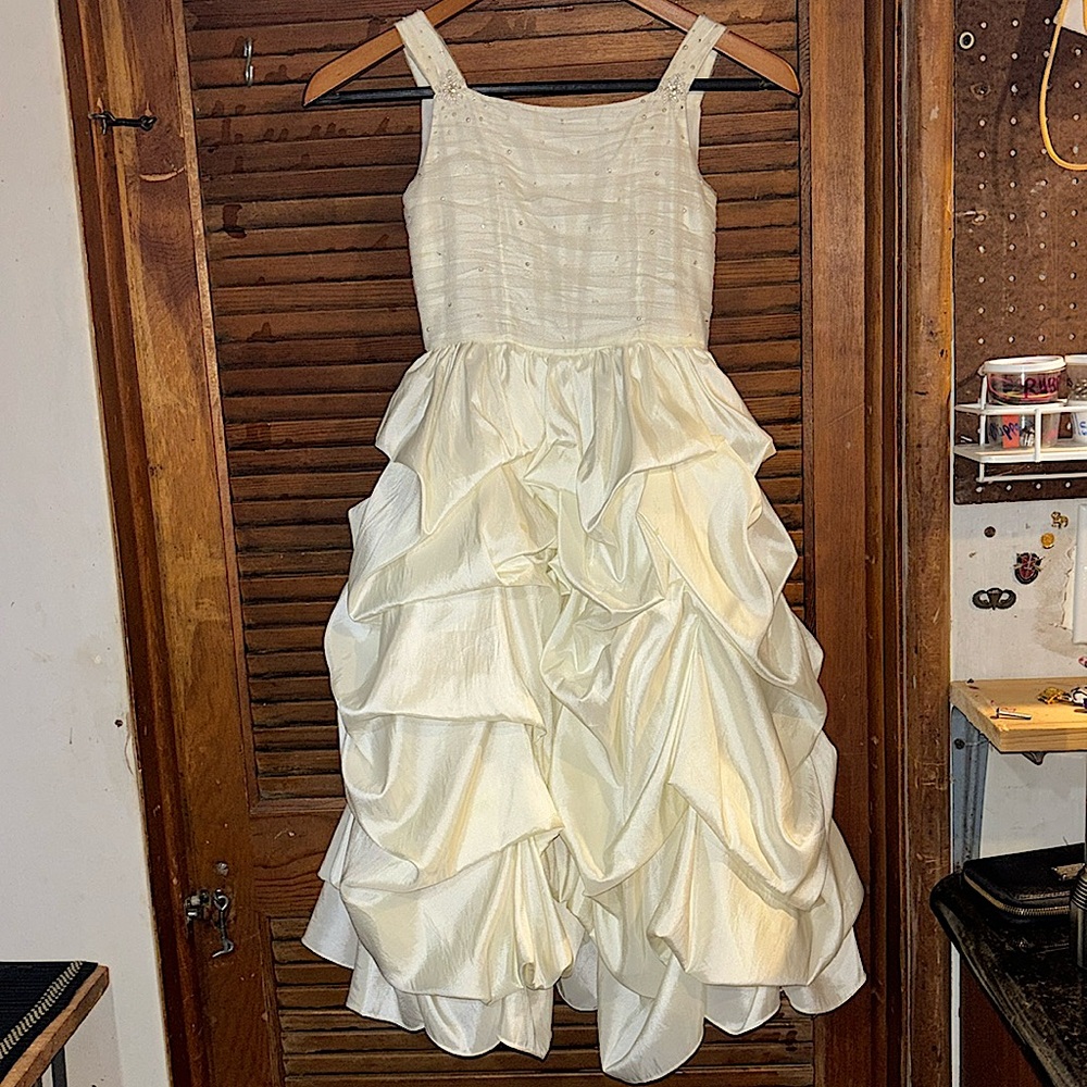 GIRLS COMMUNION DRESS